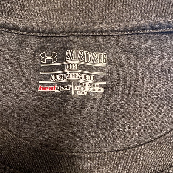 Men’s Under Armour T-Shirt - Picture 5 of 9